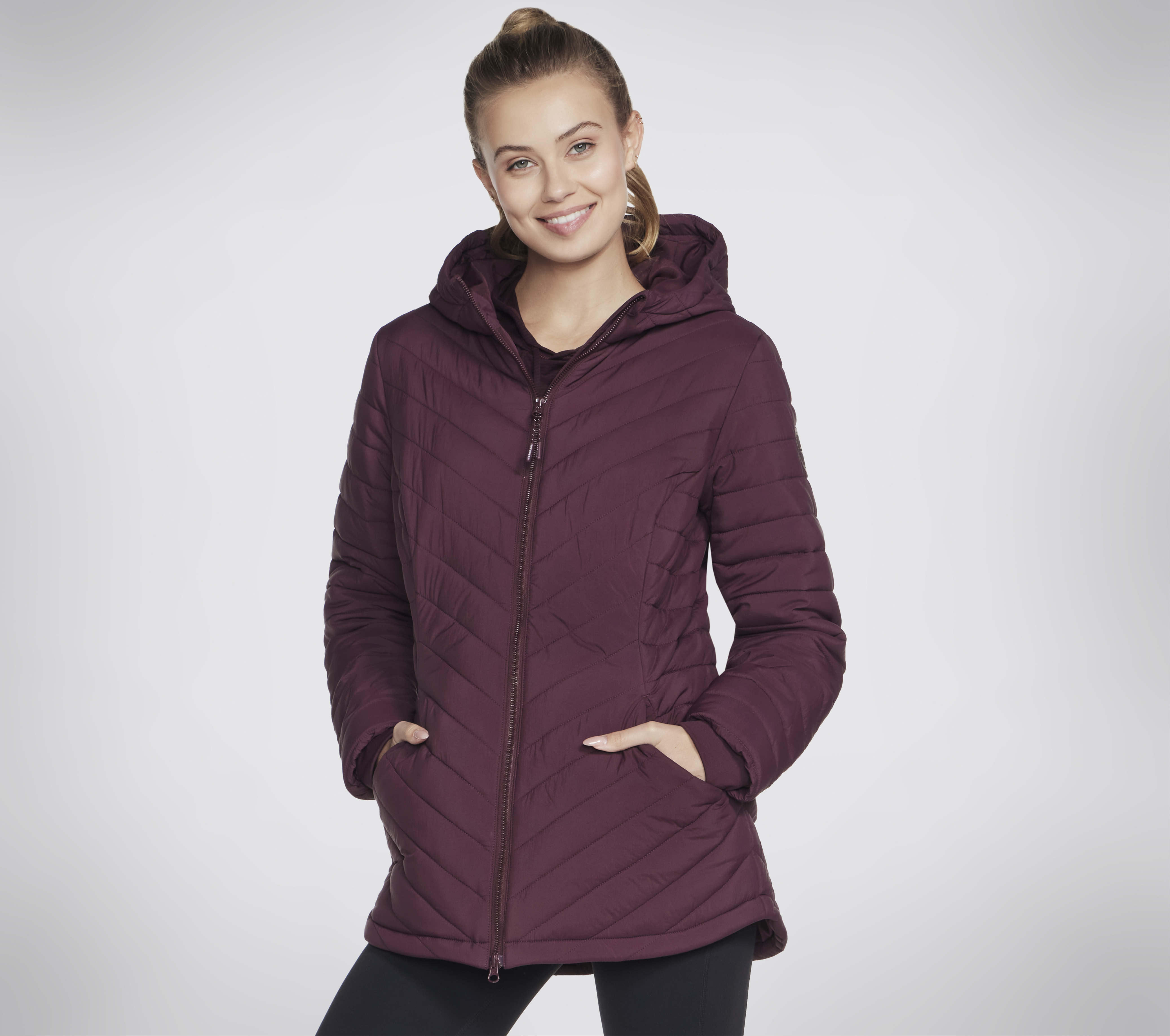 Skechers GO SHIELD Everyday Parka Jacke in Violett, Größe Klein