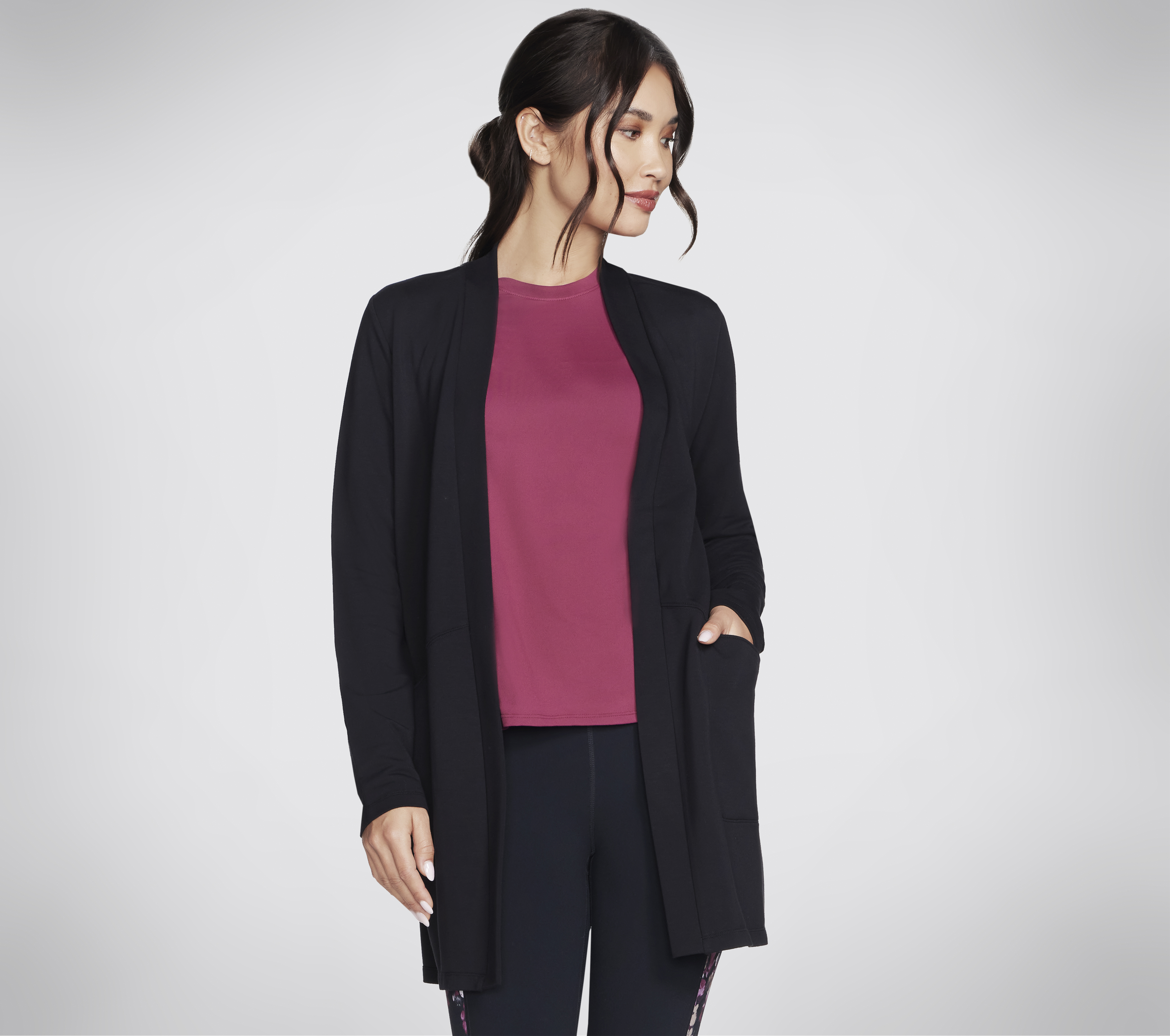 Skechers Skechluxe Renew Cardigan Top in Schwarz, Größe Medium