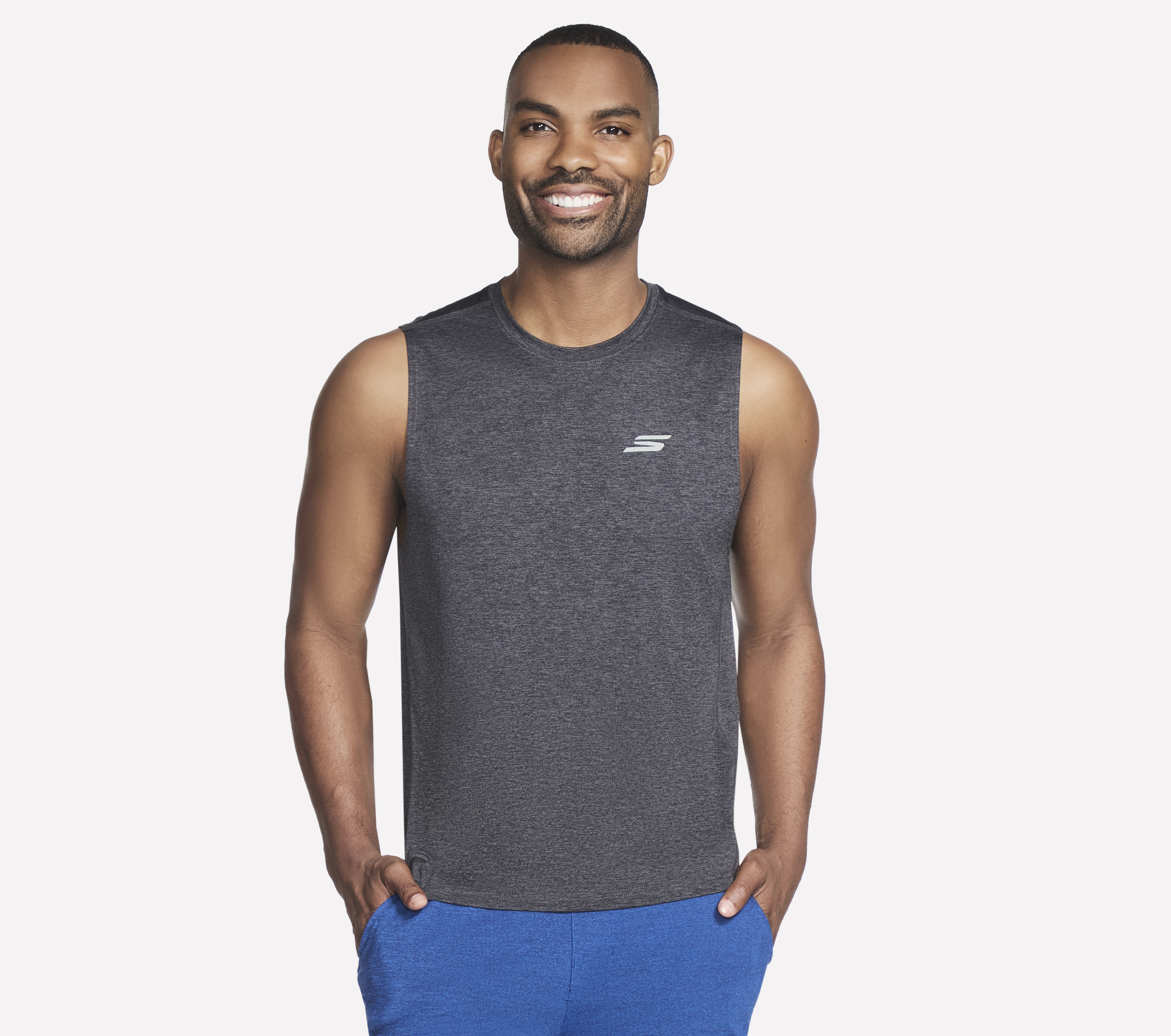 Skechers GO DRI Charge Muscle Tank Top in Schwarz/Grau, Größe Groß