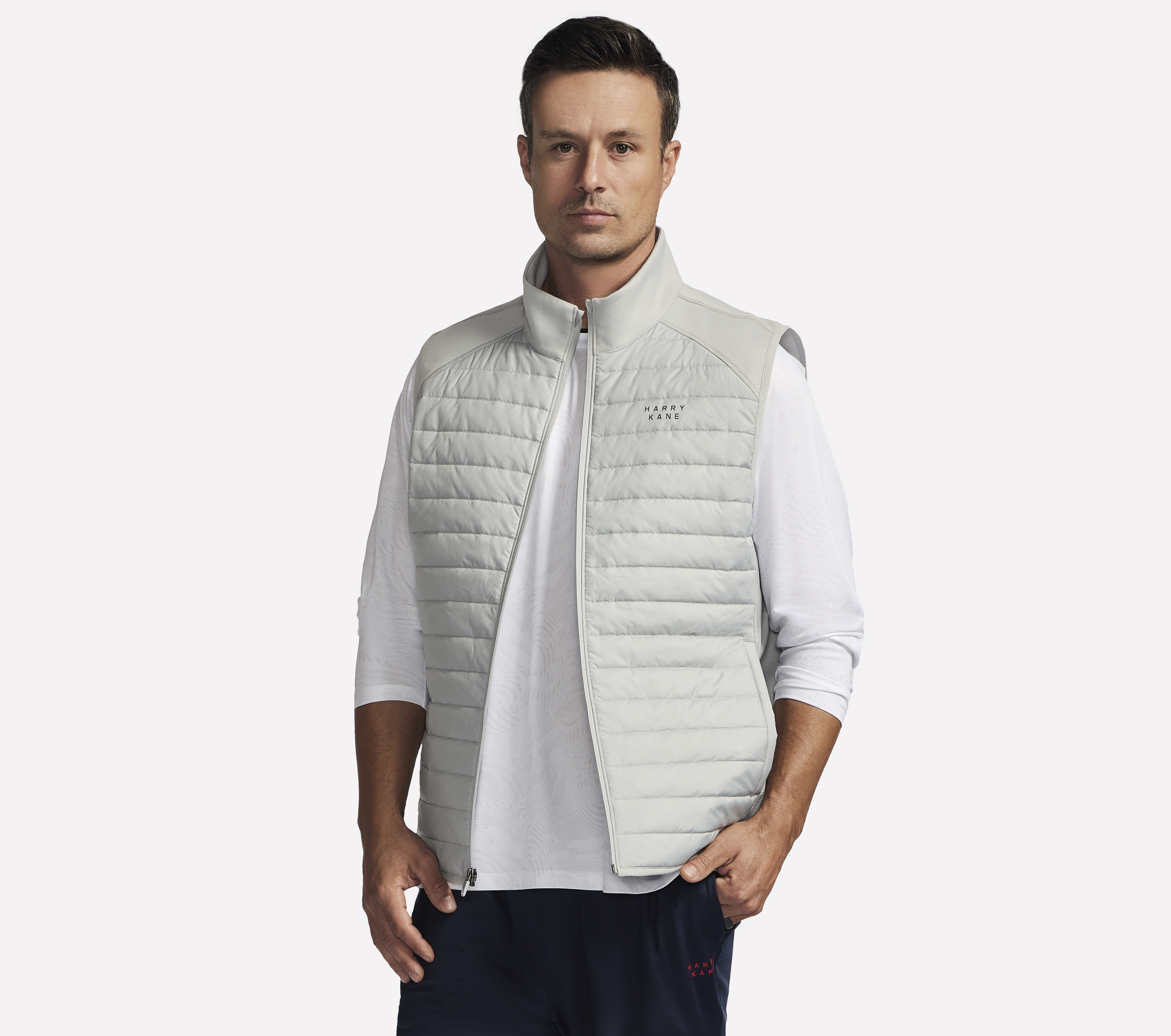 Skechers Harry Kane GO SHIELD Hybrid Vest in Light Grau, Größe Groß